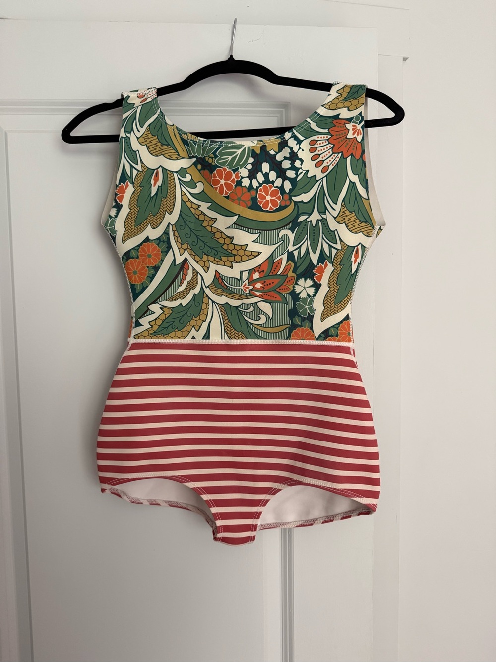 Seea Lido One-piece Coral & Cream Striped size M